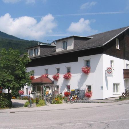 Gaestehaus Duernberger - Klein, Aber Fein - Gemuetliche Zimmer In Ruhiger, Idyllischer Lage Molln المظهر الخارجي الصورة