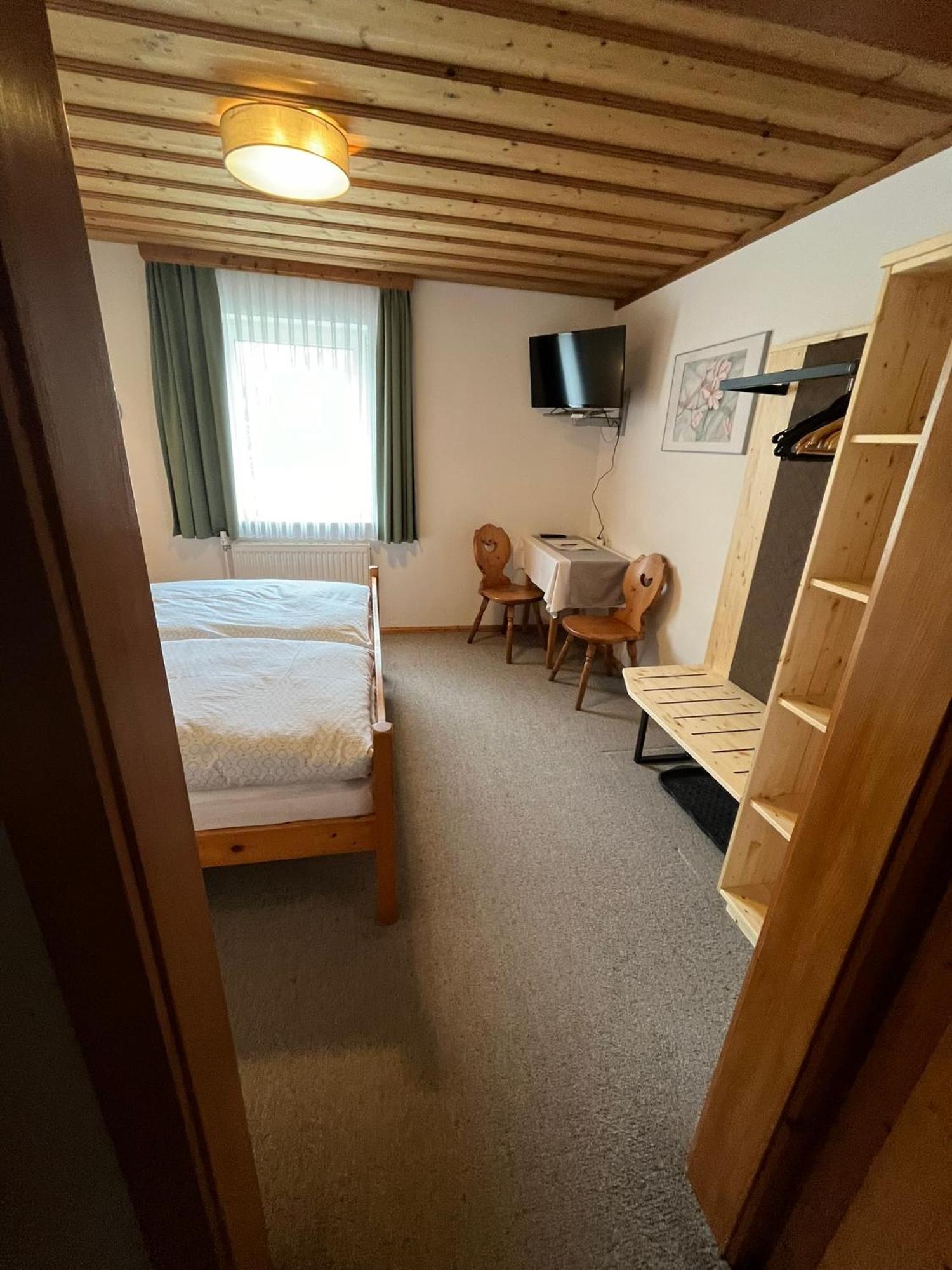 Gaestehaus Duernberger - Klein, Aber Fein - Gemuetliche Zimmer In Ruhiger, Idyllischer Lage Molln المظهر الخارجي الصورة